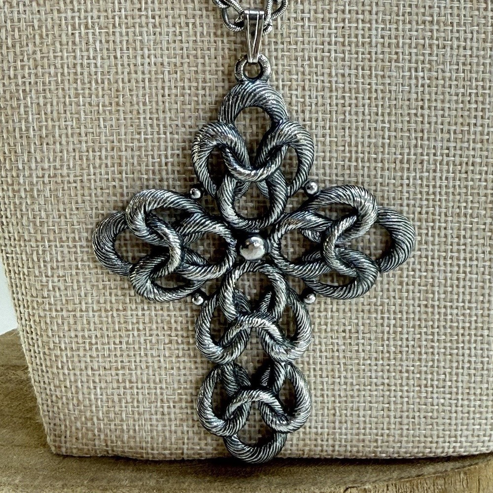 Vintage Sarah Coventry Cross Pendant Necklace Silvertone Rope Openwork Statement